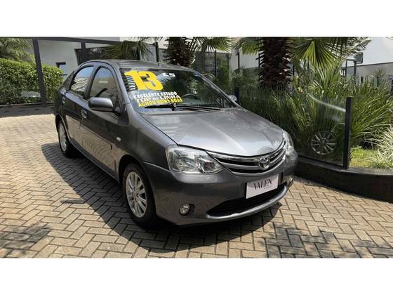 TOYOTA ETIOS 1.5 XLS SEDAN 16V FLEX 4P MANUAL